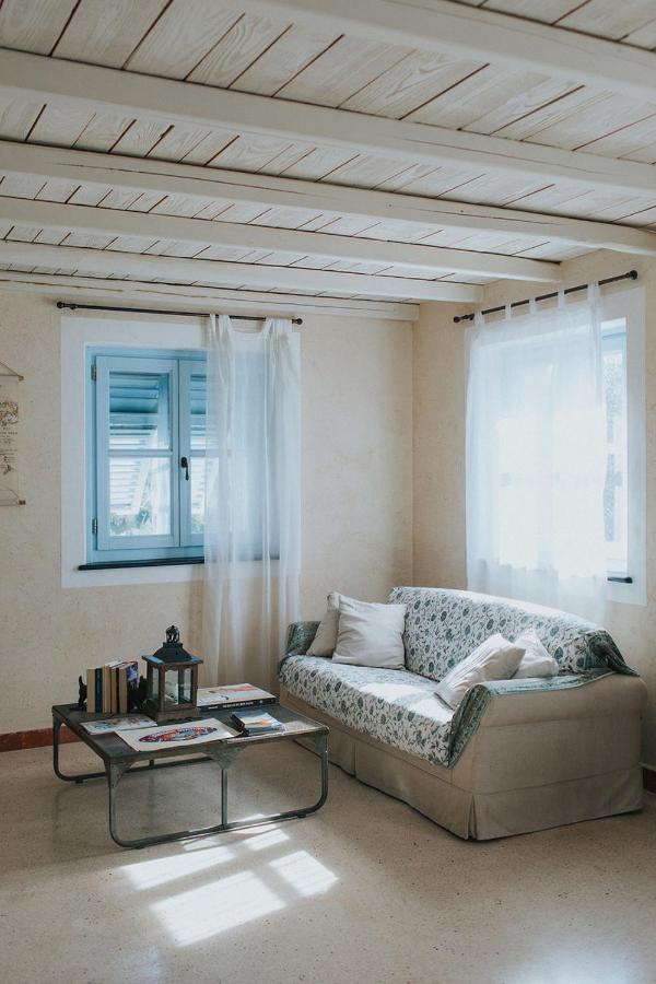 Casa Aquarela Hotel Cogorno Bagian luar foto